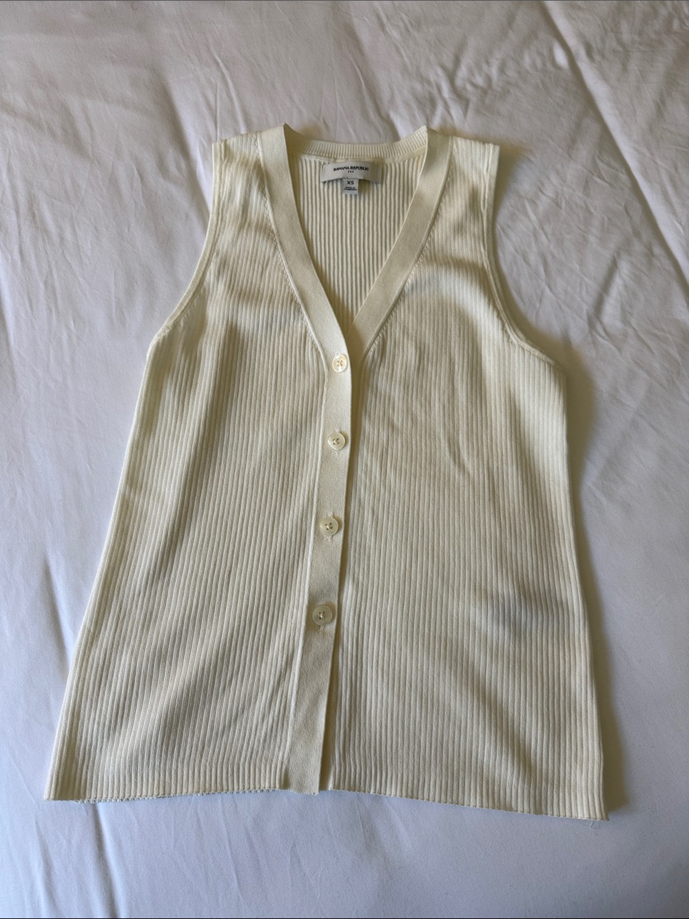 Banana Republic Racer-Back Sweater Vest - Picture 3 of 6